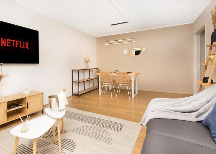 Appartement Renove - Terrasse - Parking - Bm Nice